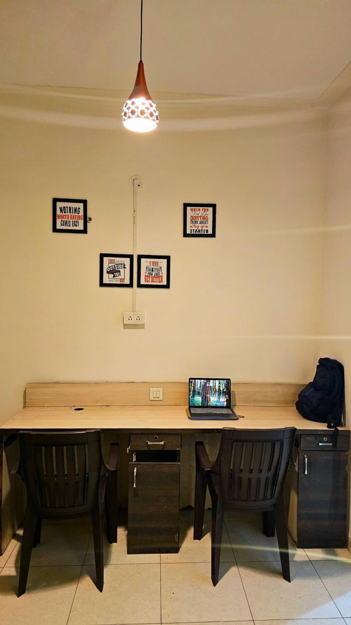 Elephant House - Boutique Hostel & Cowork Meribel Village Экстерьер фото
